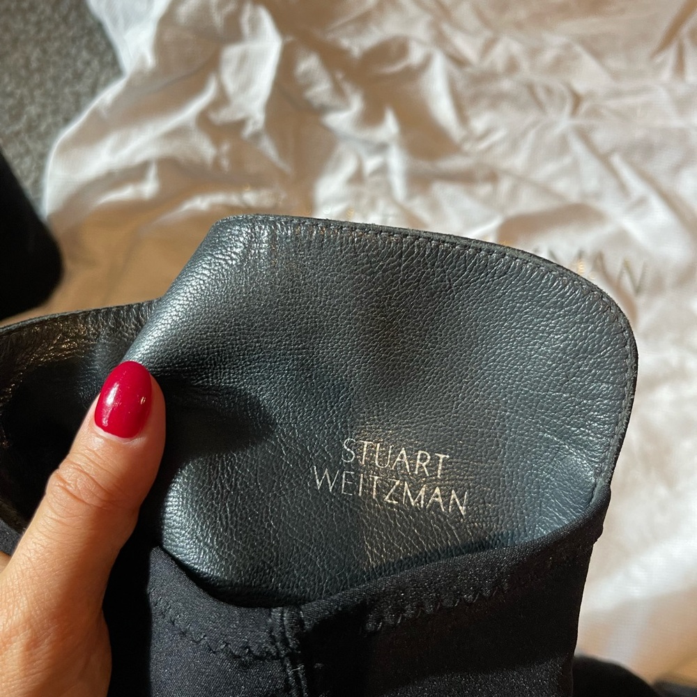 Stuart Weitzman 50/50 Low Heel Suede Over The Knee! Size 6! - Picture 9 of 12